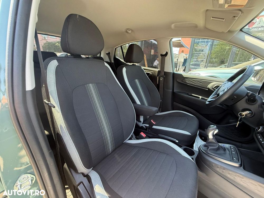 Hyundai i10 - 25