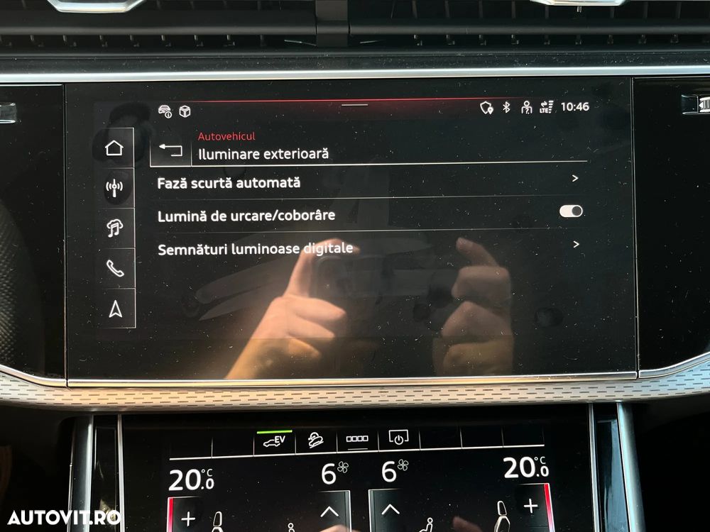 Audi Q8 - 30