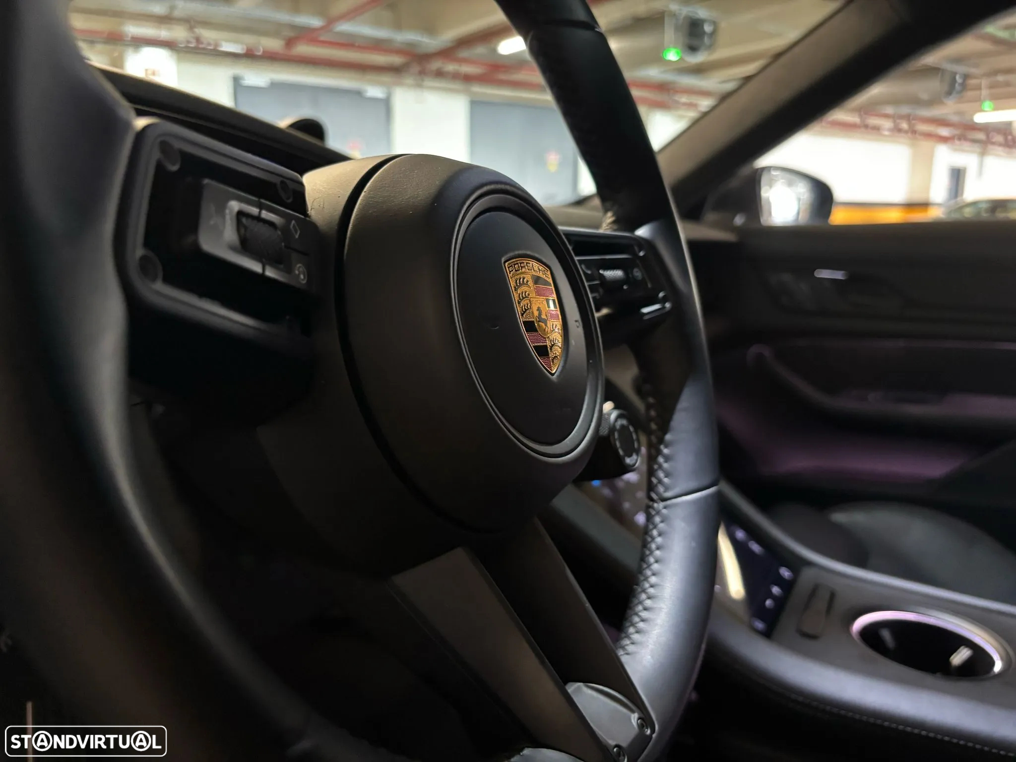 Porsche Taycan Turbo - 21