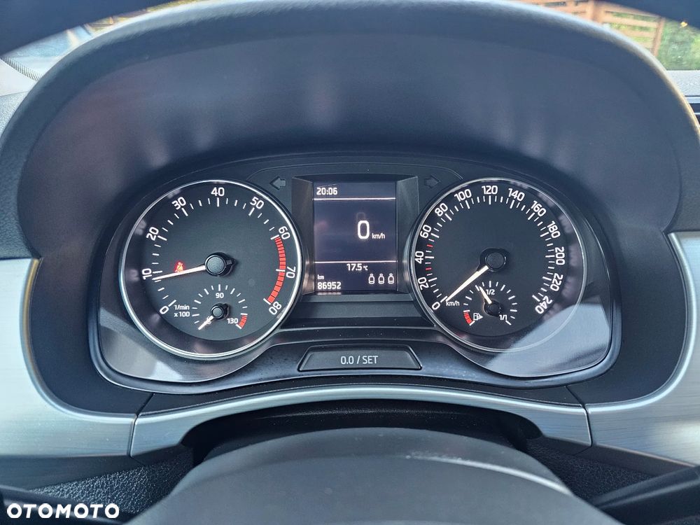 Skoda Fabia - 40
