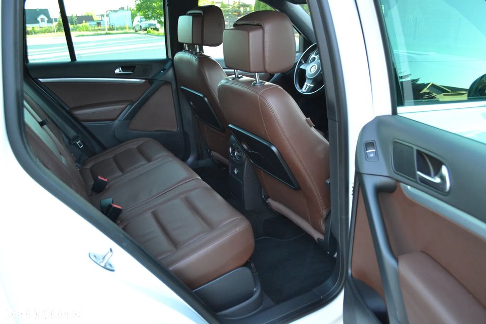 Volkswagen Tiguan 2.0 TDI Perfectline R-Style - 20