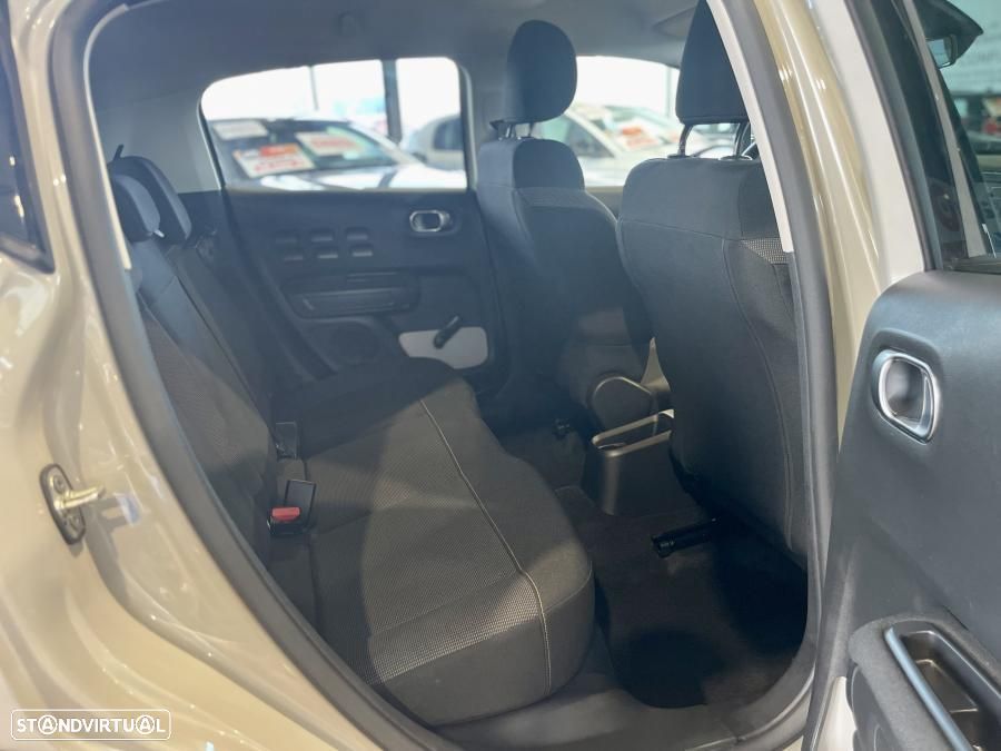 Citroën C3 1.2 PureTech Max - 21