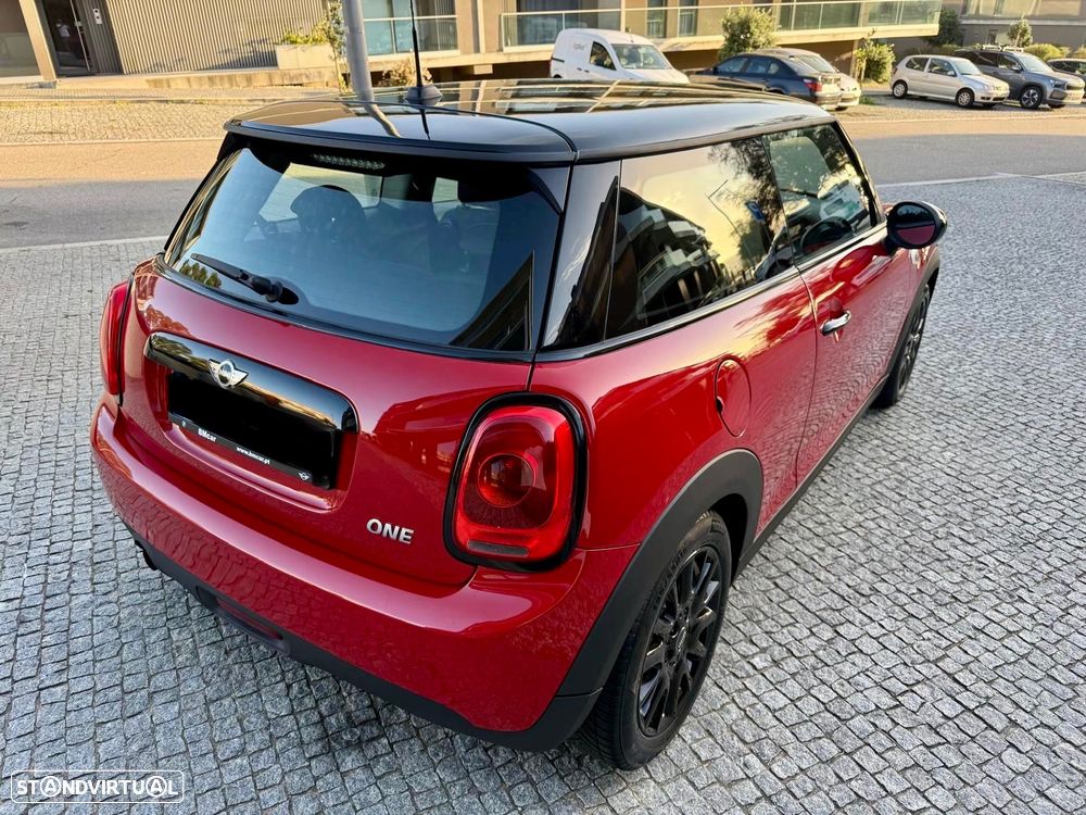 MINI 3 Portas One Auto - 16