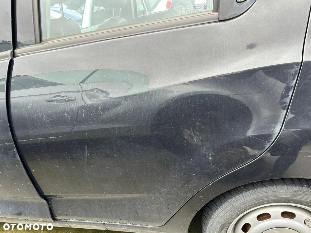 CHEVROLET SPARK DRZWI PRAWE LEWE TYŁ - 2