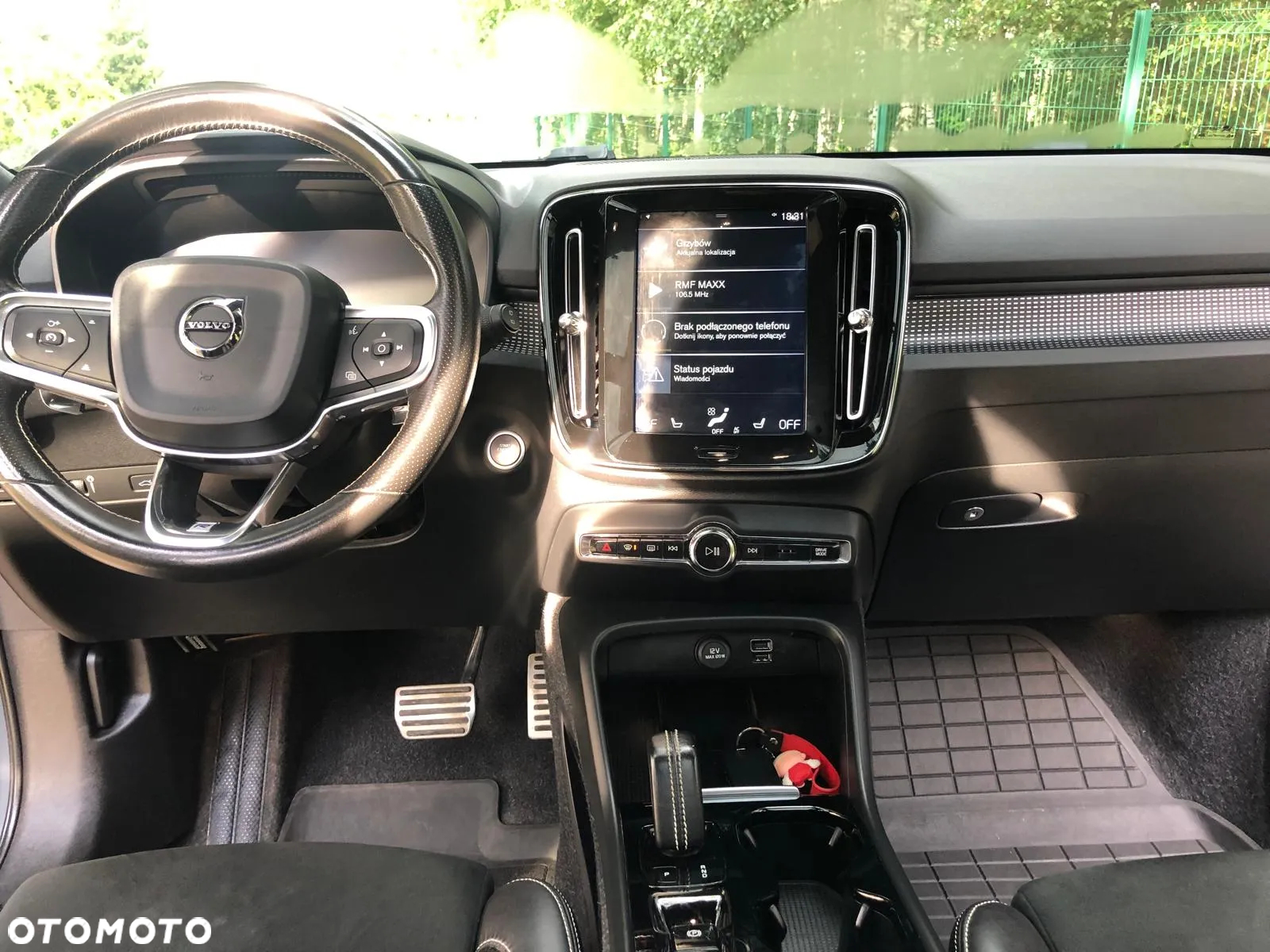 Volvo XC 40 T5 AWD R-Design - 29
