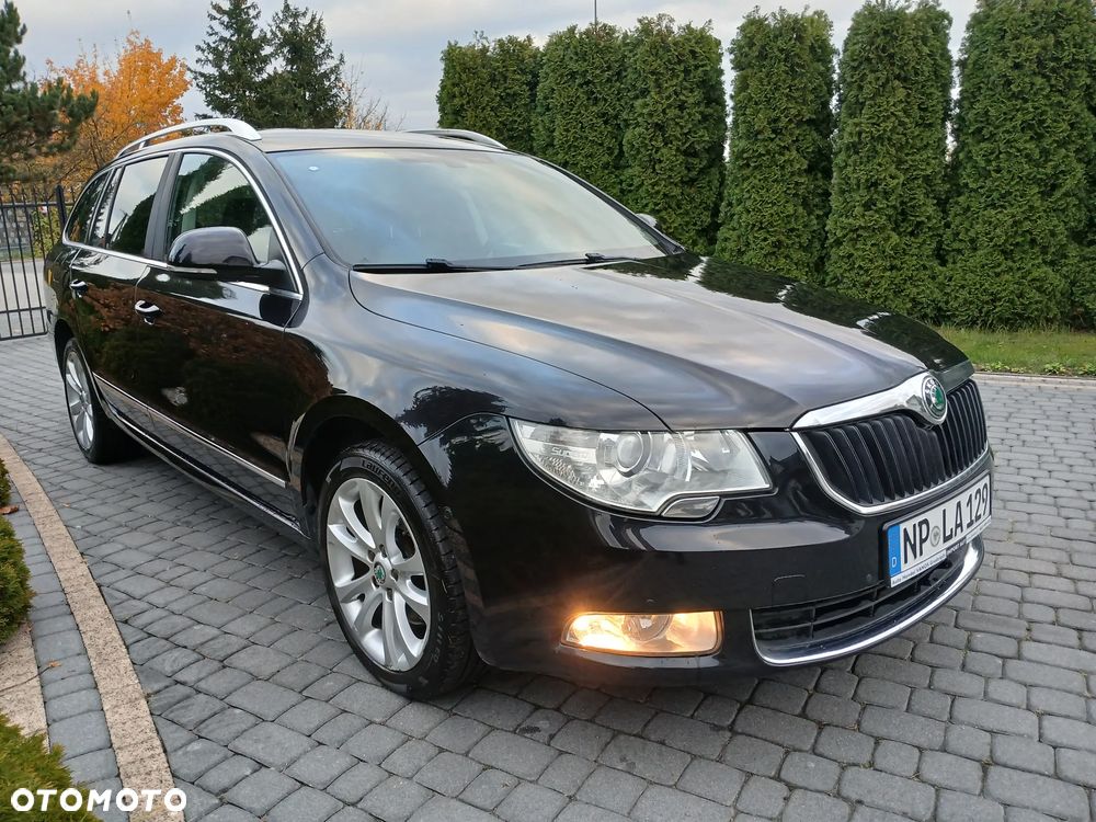 Skoda Superb 2.0 TDI DSG Exclusive - 6