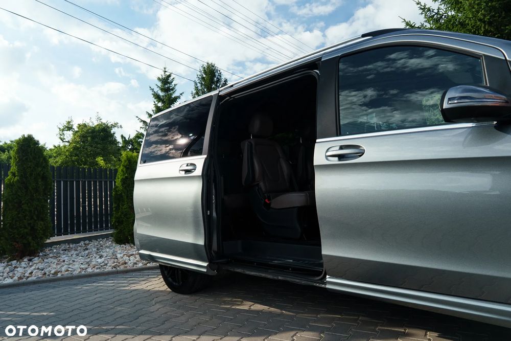 Mercedes-Benz Klasa V 300 d 9G-Tronic - 18