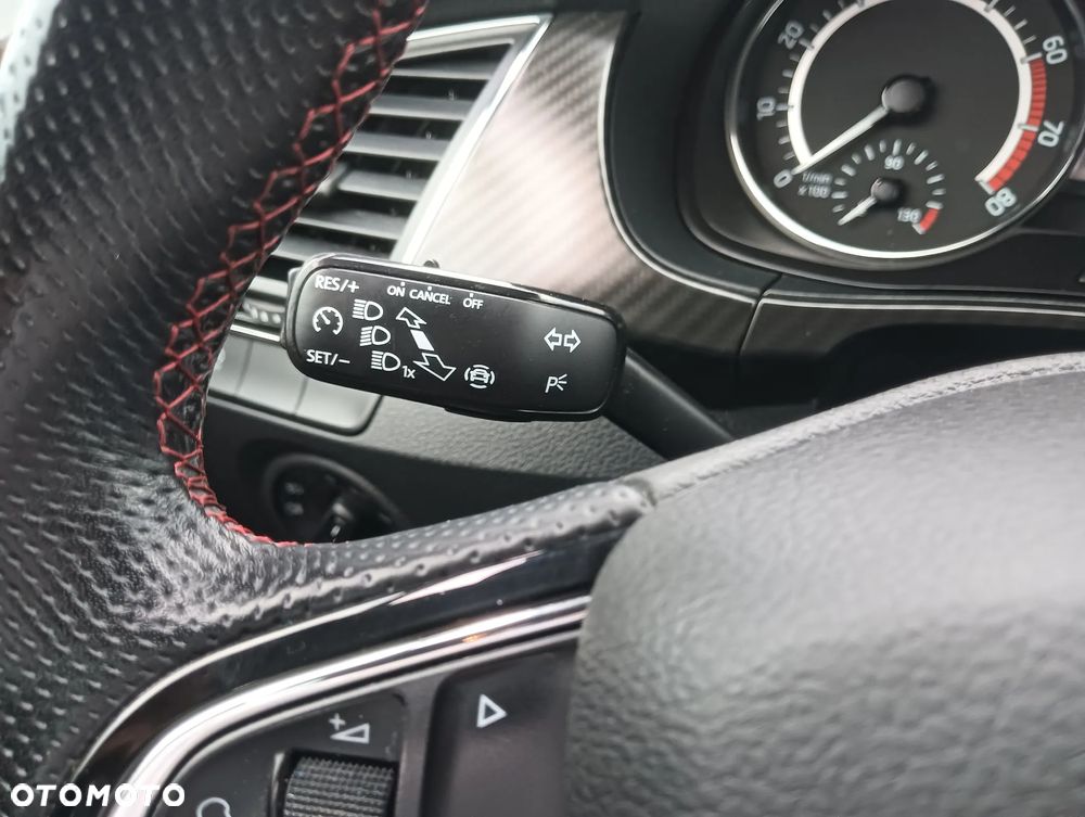 Skoda Fabia 1.0 TSI Monte Carlo - 26