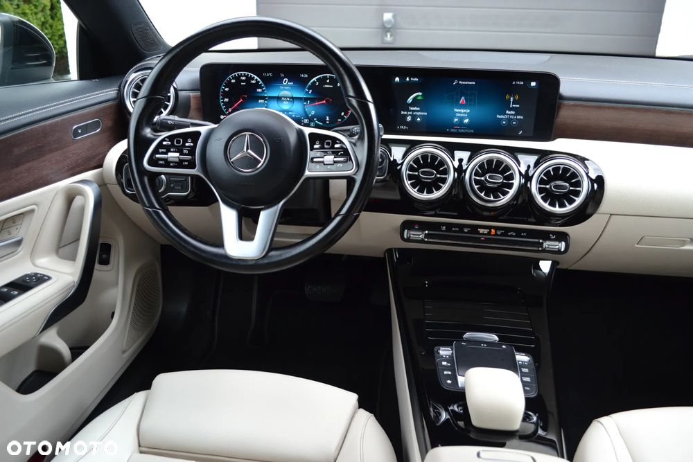Mercedes-Benz CLA - 14