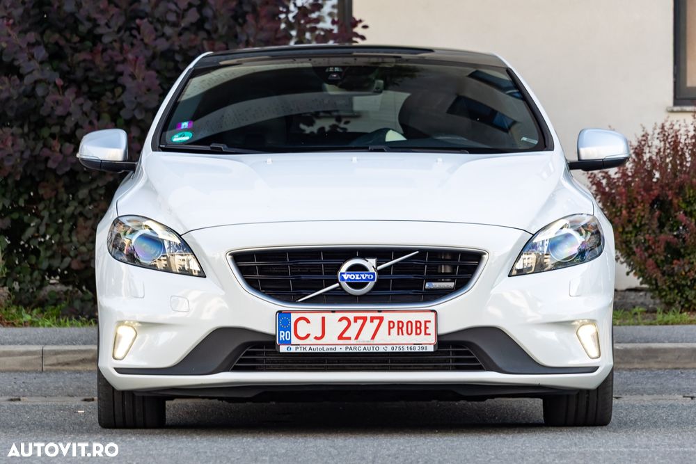 Volvo V40 D4 VEA Aut. R-Design - 2