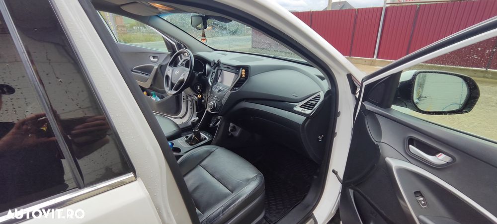 Hyundai Santa Fe 2.2 CRDi 4WD Premium - 4