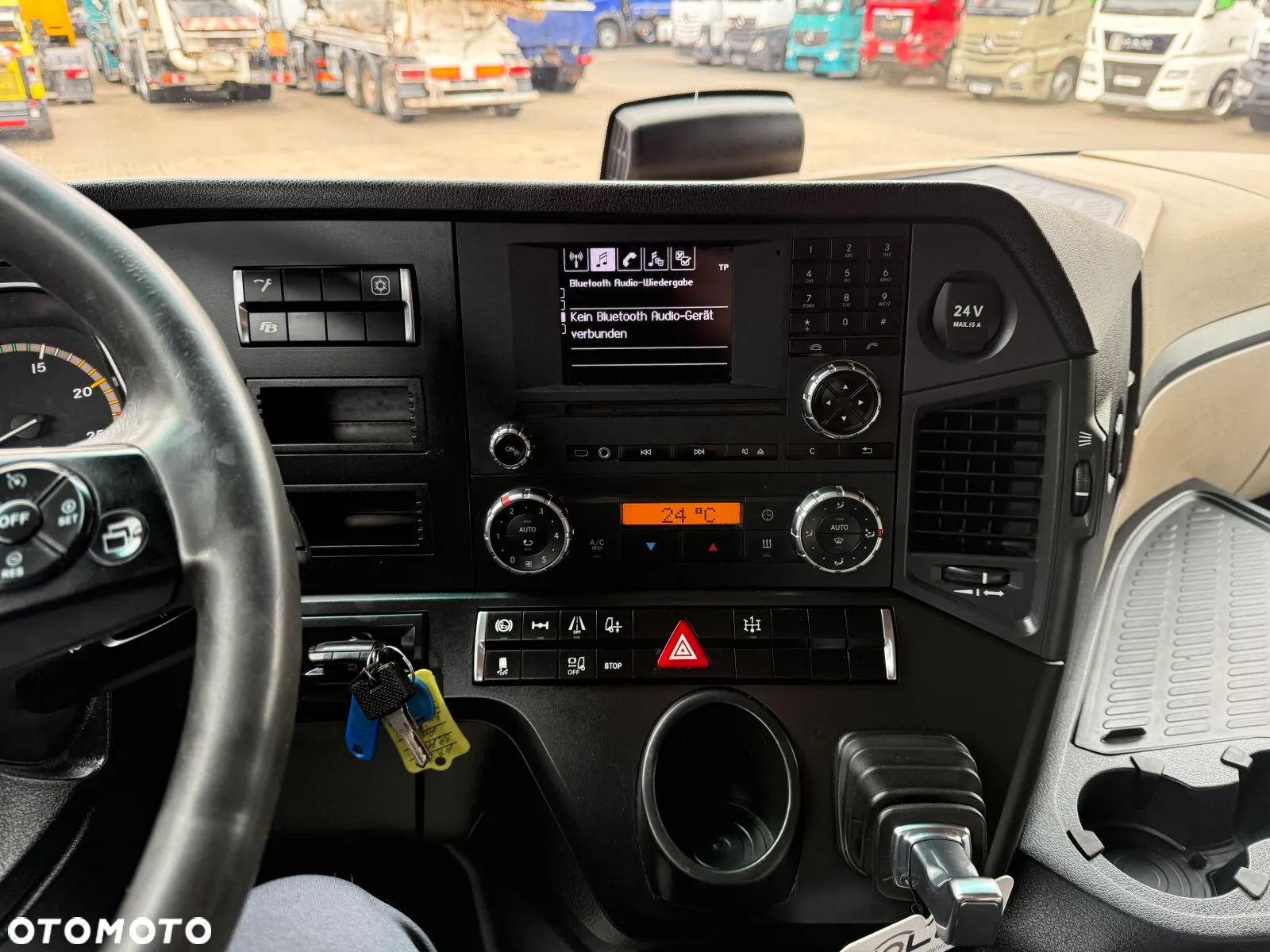 Mercedes-Benz ACTROS 1845 4x2 EURO6 CIĄGNIK SIODŁOWY Z HYDRAULIKĄ WYWROTU - 12