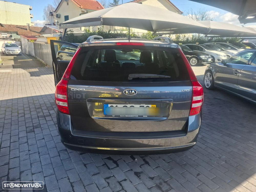 Kia Ceed SW 1.6 CRDi LX - 7