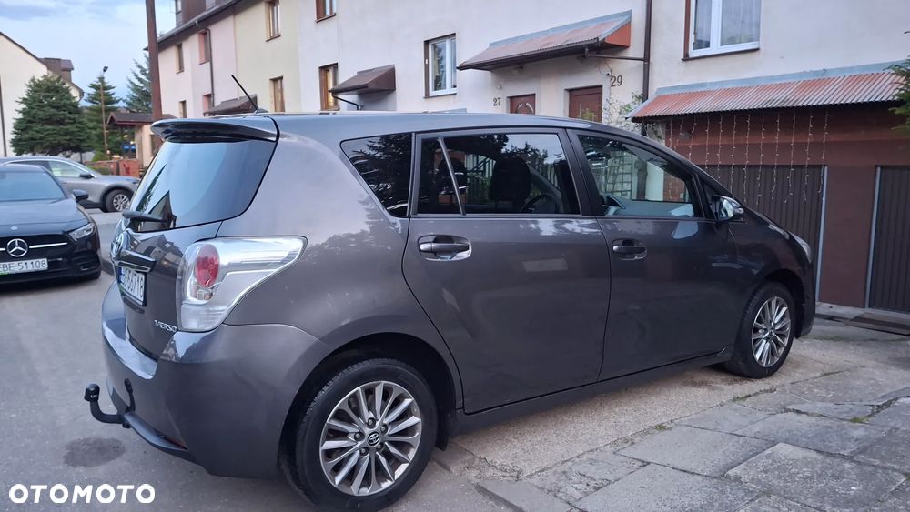 Toyota Verso 1.6 D-4D Prestige 7os EU6 - 7
