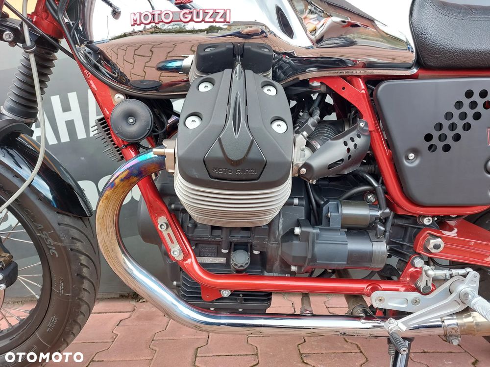 Moto Guzzi V7 - 17