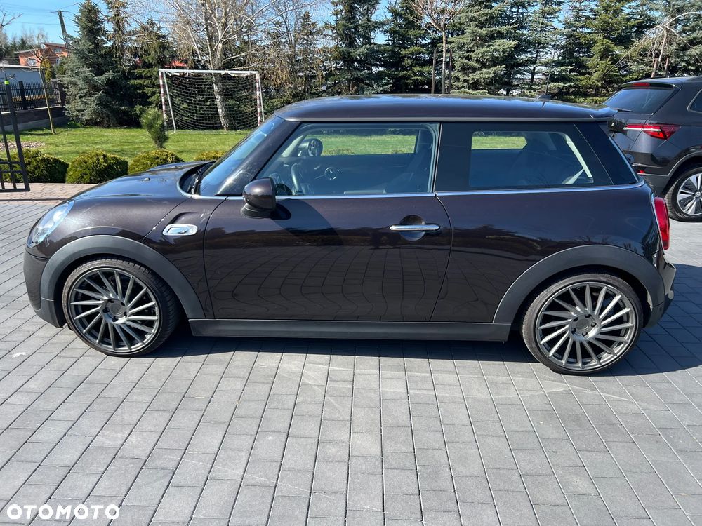 MINI Cooper SD Seven Chili - 9