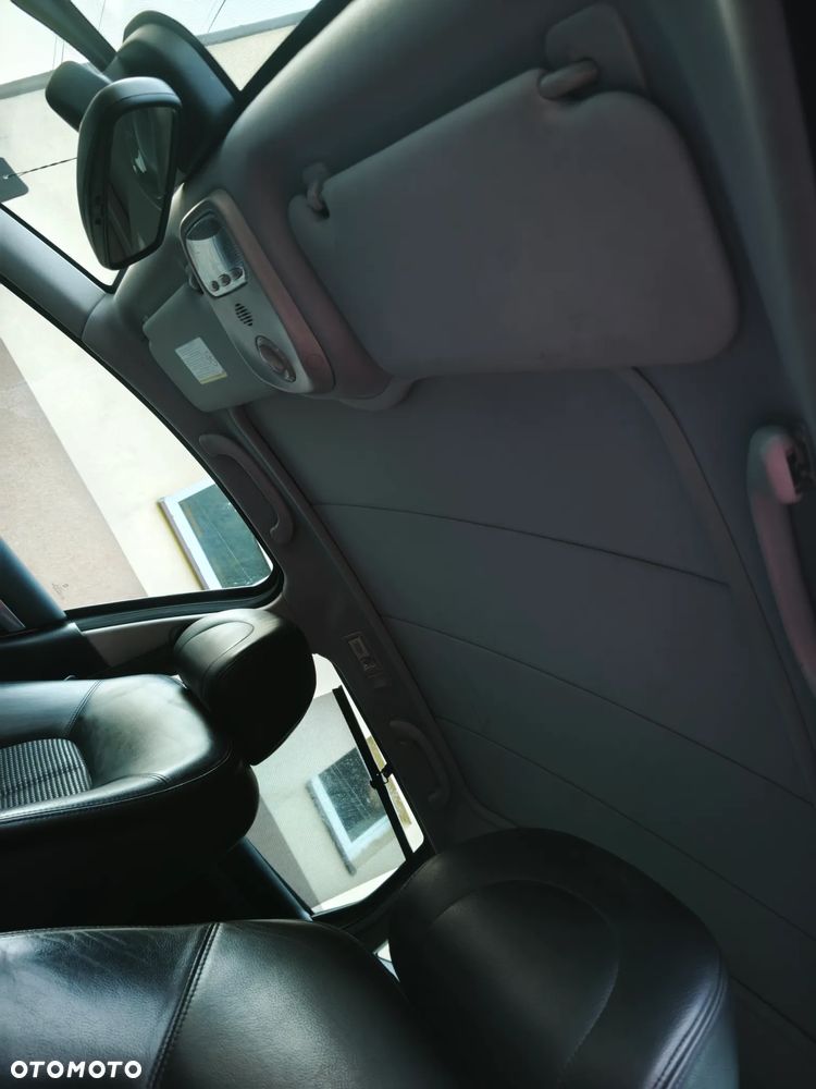 Peugeot 407 2.0 HDi Premium - 16