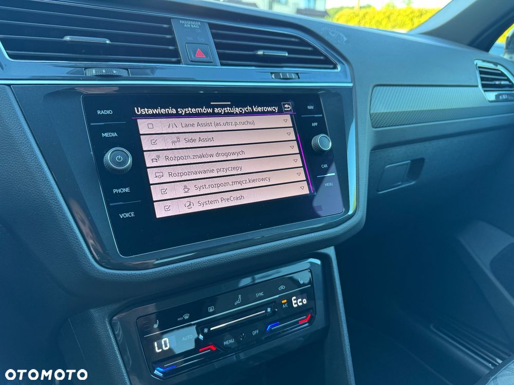 Volkswagen Tiguan 1.4 eHybrid OPF DSG R-Line - 33