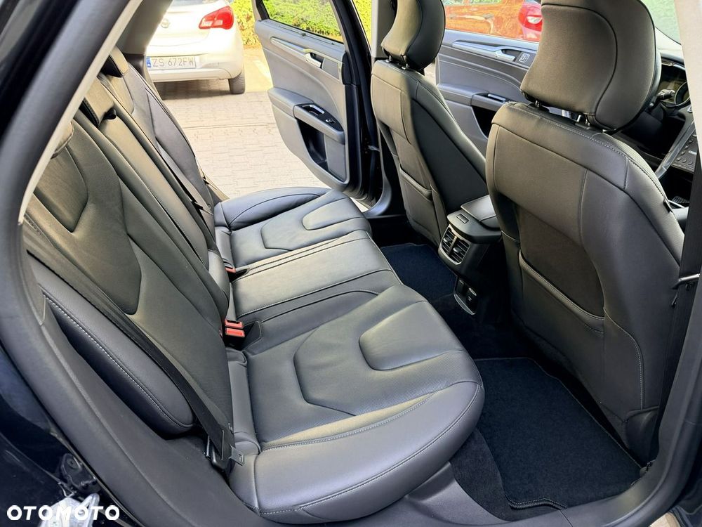 Ford Mondeo - 24
