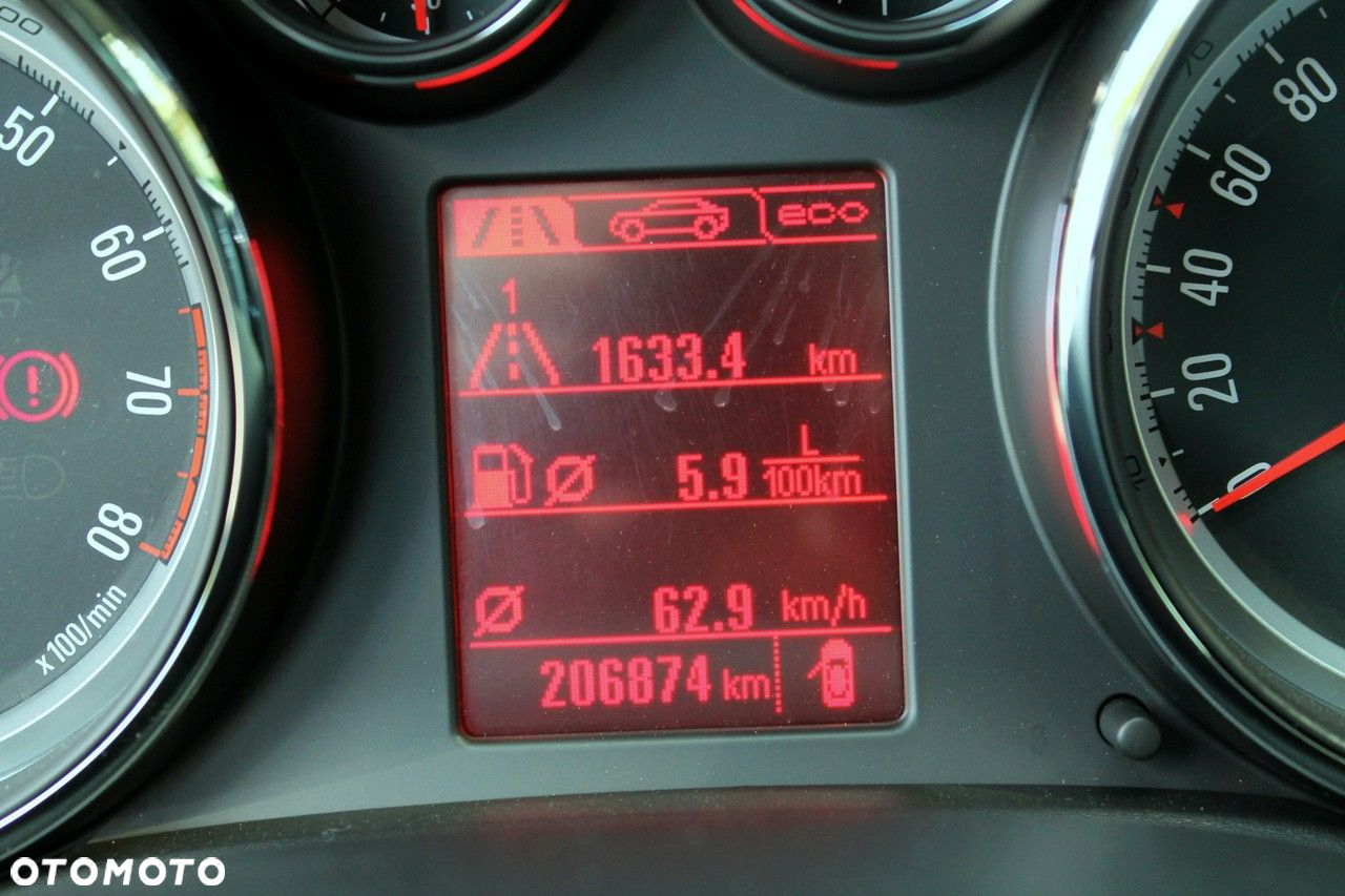 Opel Astra 1.4 Turbo Sports Tourer Design Edition - 9