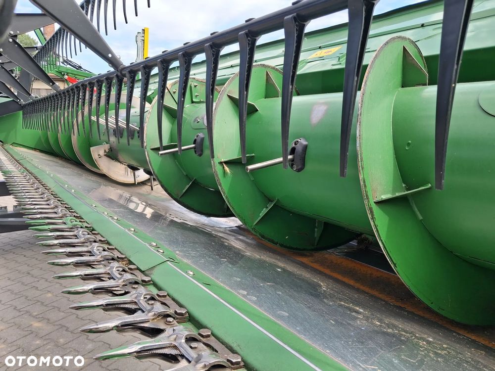 John Deere T560i - 13