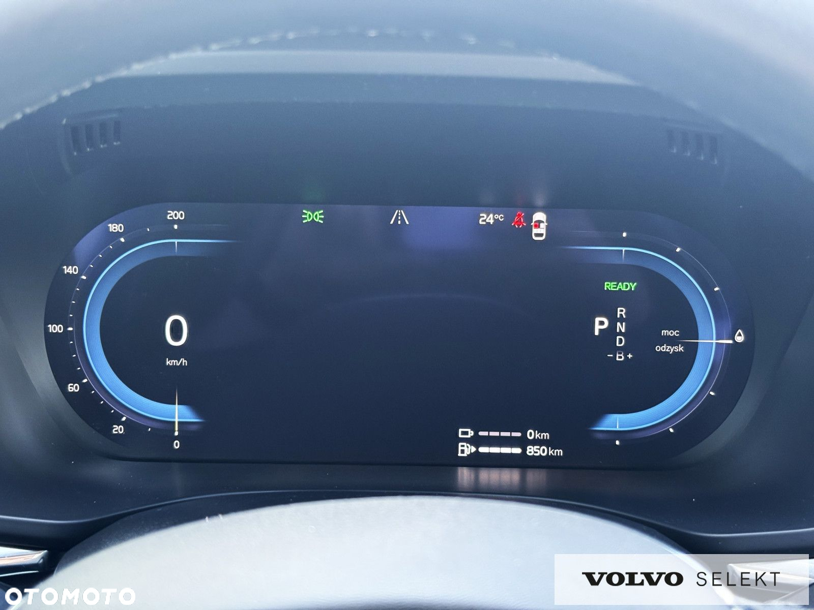 Volvo XC 60 - 8