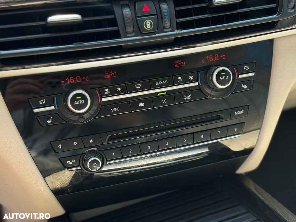BMW X5 xDrive30d - 36