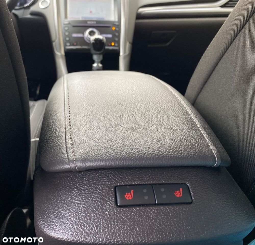 Ford Mondeo 1.5 EcoBoost Titanium - 30