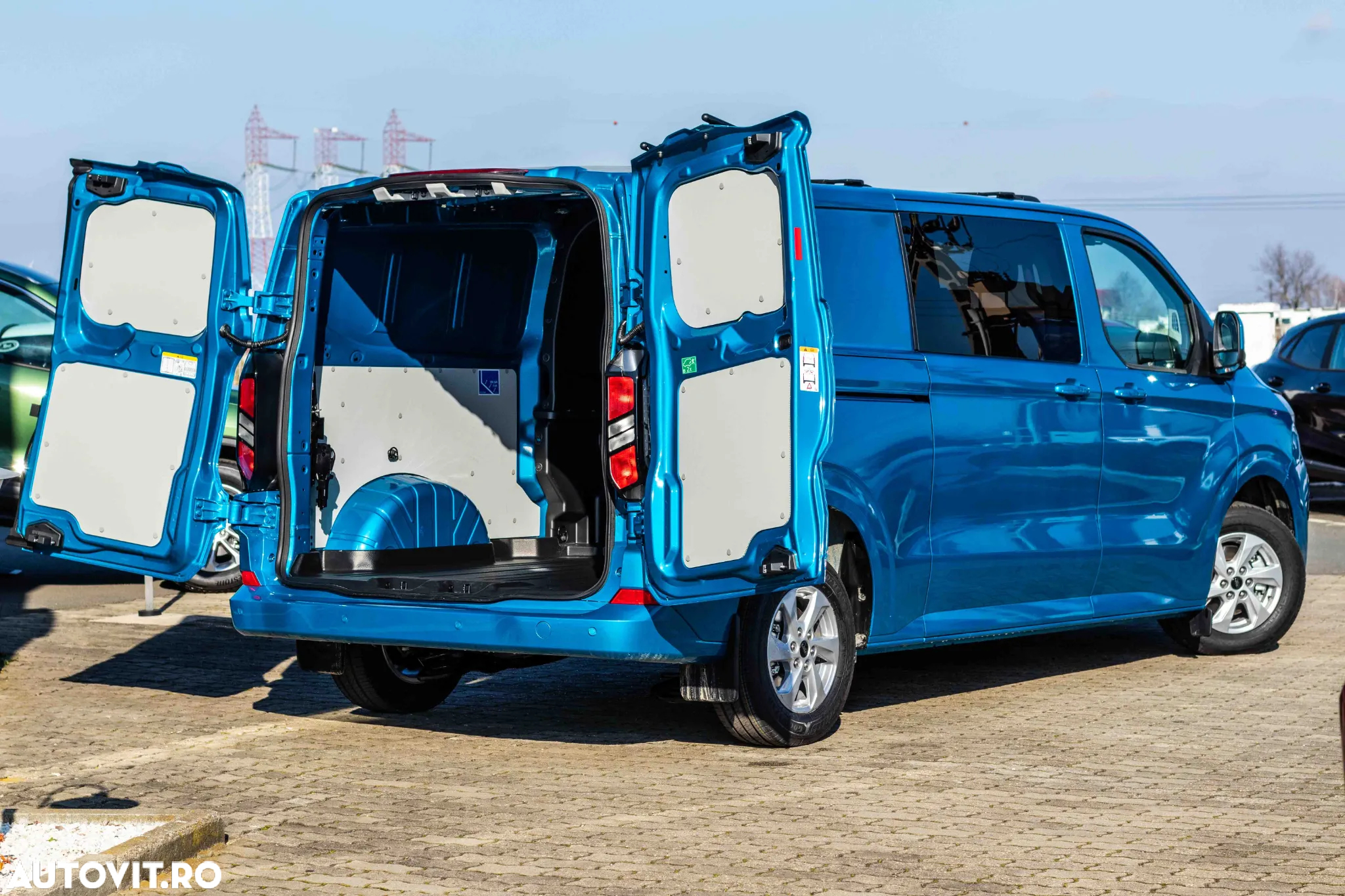 Ford Transit Custom DCIV 320L 2.0 EcoBlue 136 CP 8AT L2H1 FWD Limited - 10