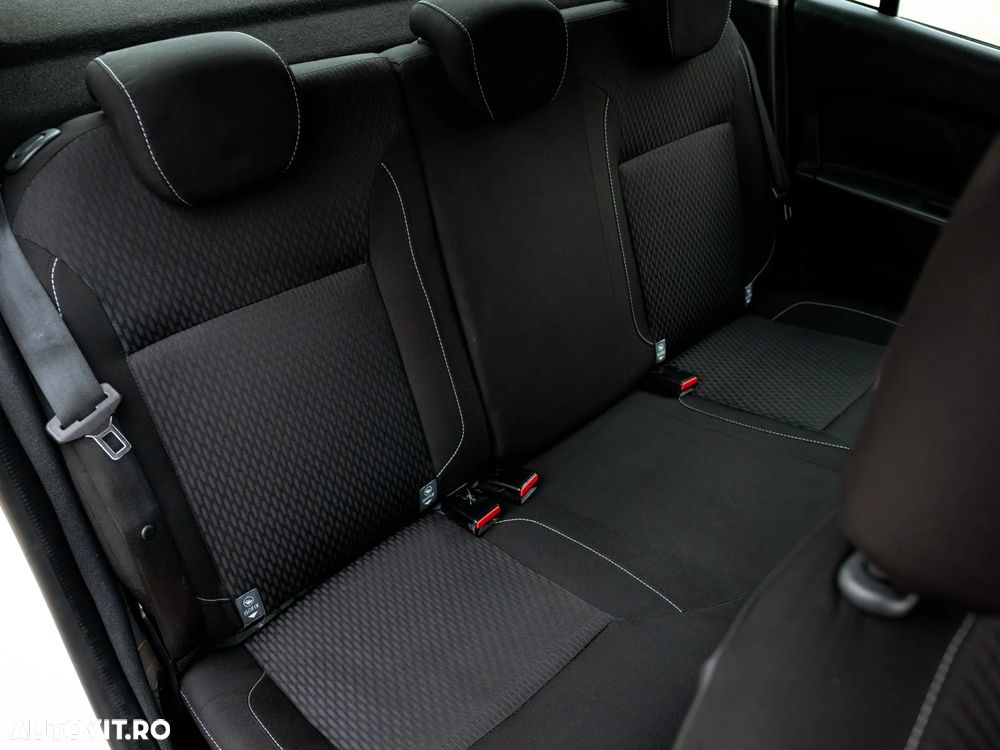 Dacia Logan 1.5 dCi Laureate - 25