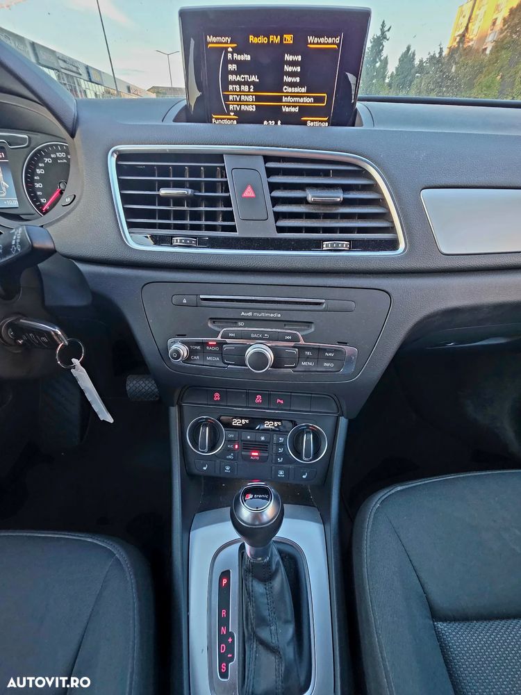 Audi Q3 1.4 TFSI Stronic Sport - 8