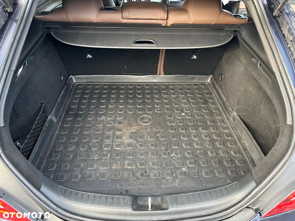 Mercedes-Benz CLA 200 d 7G-DCT AMG Line - 21