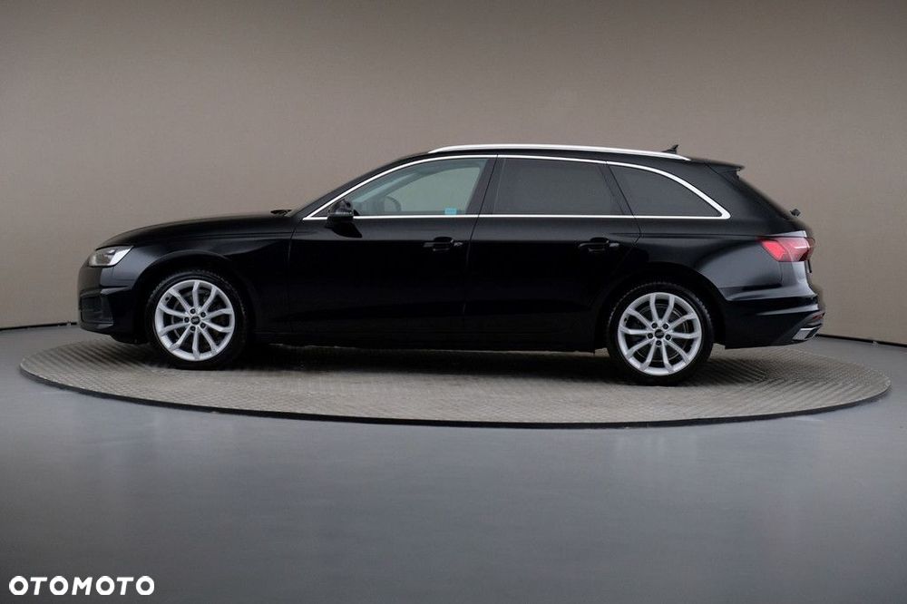 Audi A4 Avant - 4