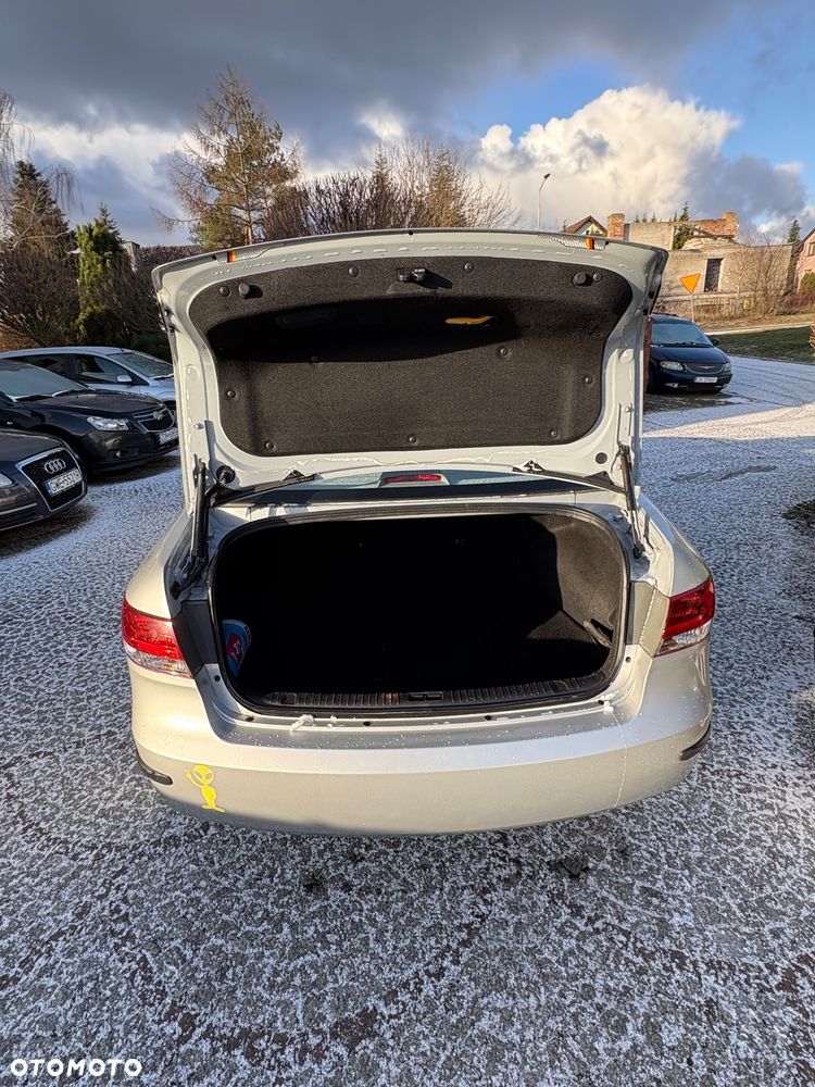 Hyundai Sonata 2.4 GLS - 11