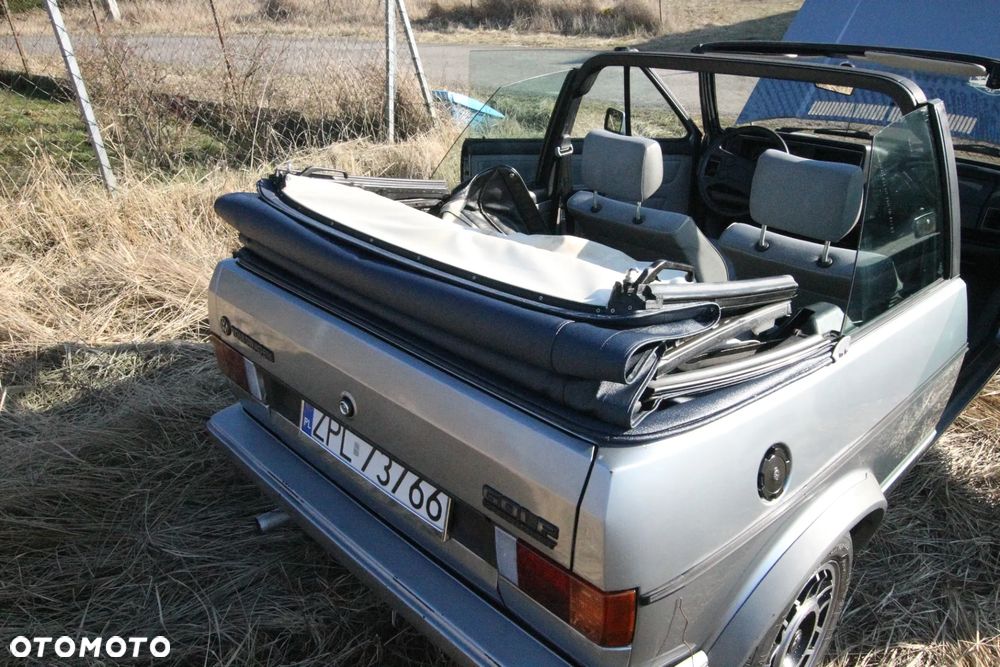 Volkswagen Golf - 8