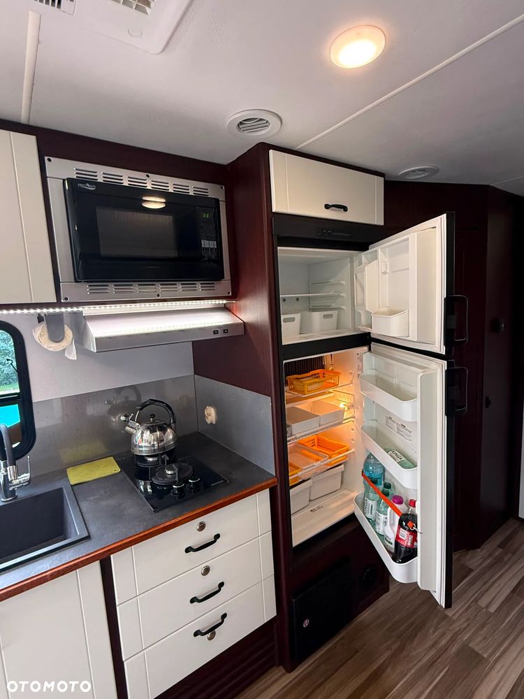 Mercedes-Benz Sprinter - 27