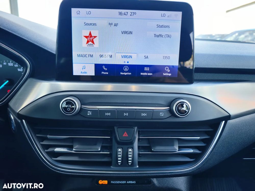 Ford Focus 2.0 EcoBlue Titanium - 15