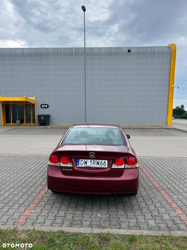 Honda Civic 1.8 Comfort - 4