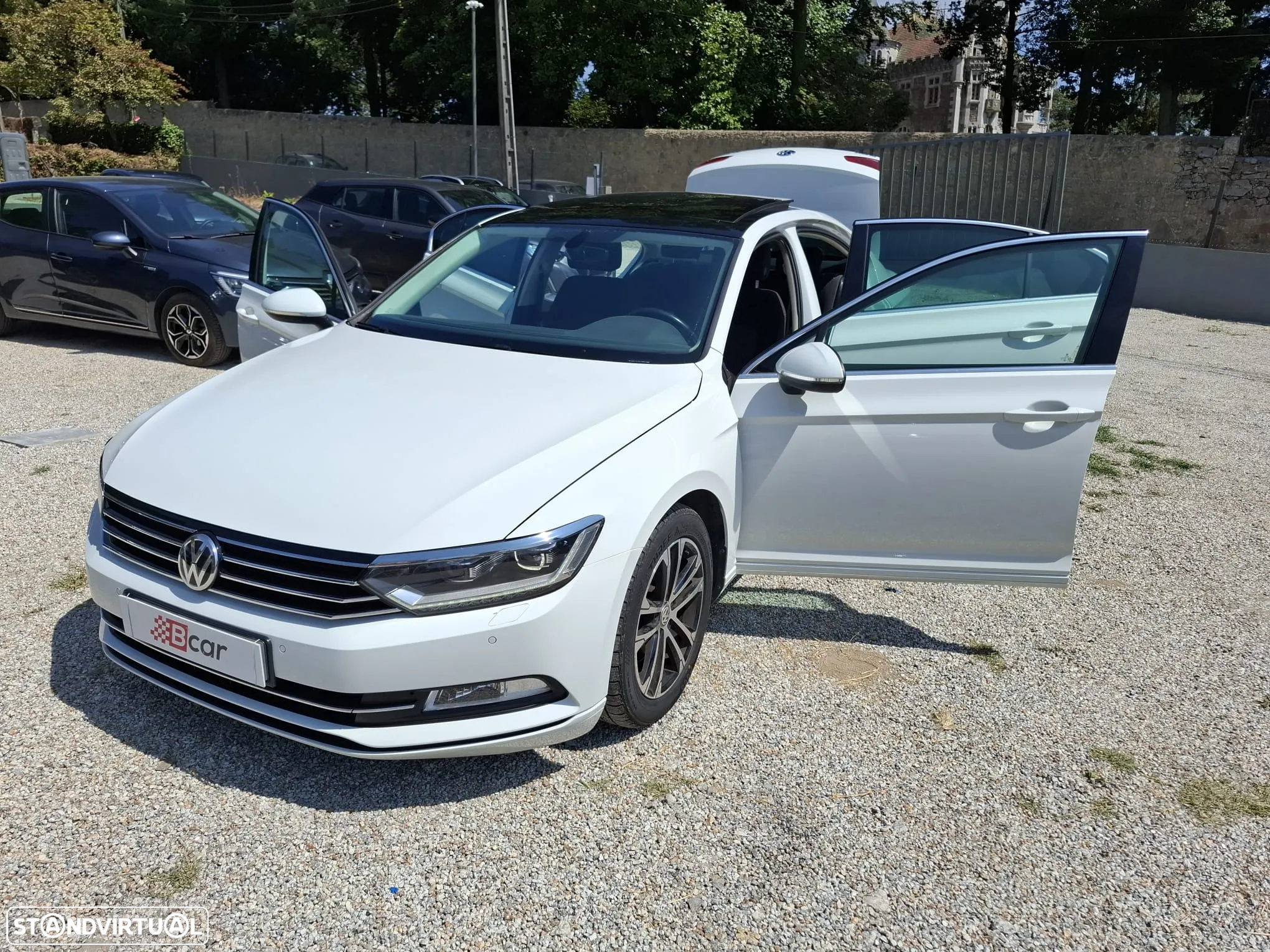 VW Passat 1.6 TDI Trendline - 18