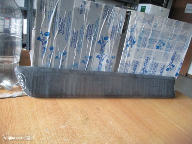 Grelha Friso 1308823070 FIAT FIORINO 2009 1.3 MULTIJET 16V 75 CV 4P BRANCO TD Moldura Da Porta  PEUGEOT BIPPER (AA) 2008 1.4HDI 68CV 3P BRANCO TD - 1