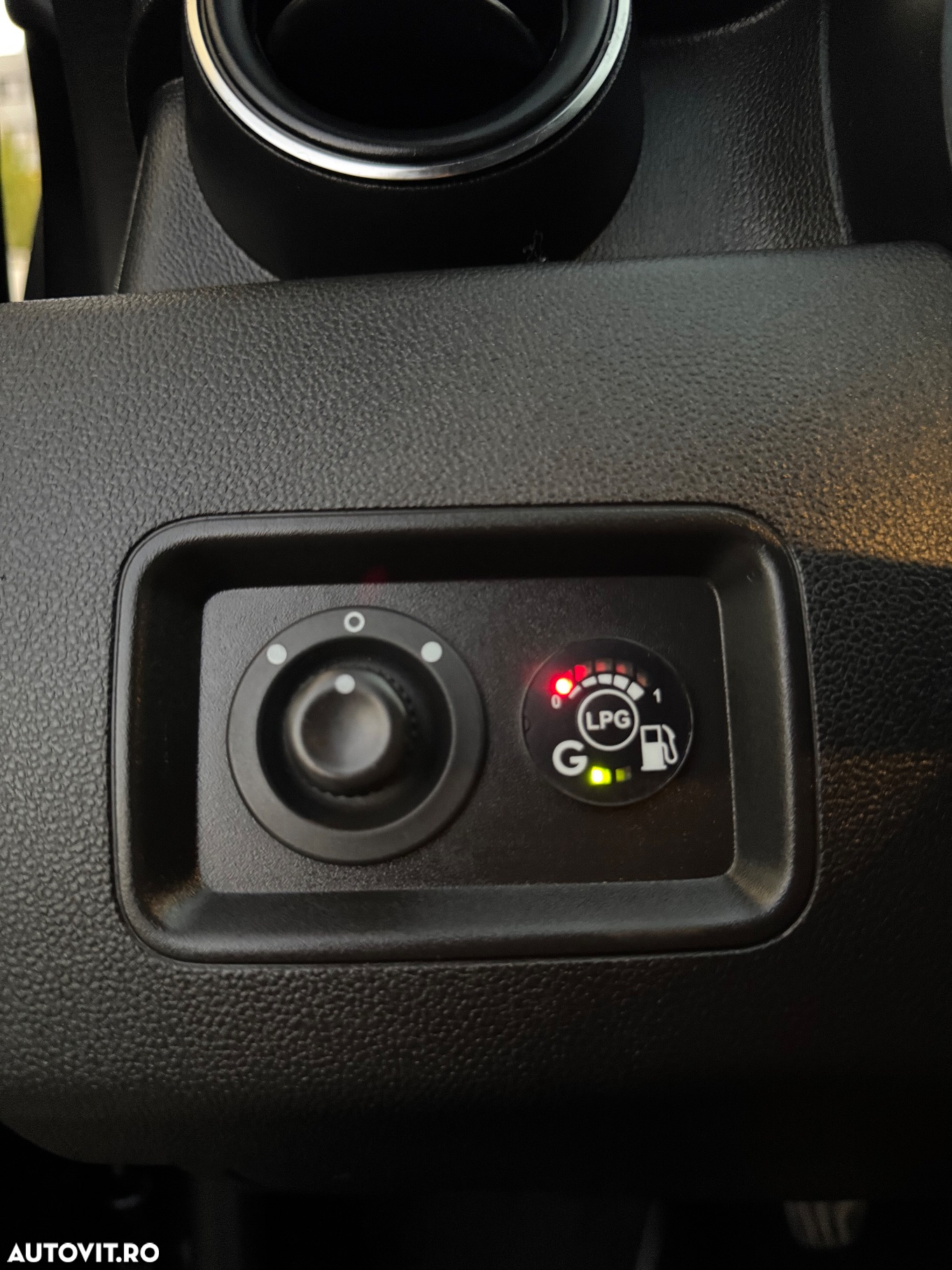Dacia Duster ECO-G 100 Prestige - 11