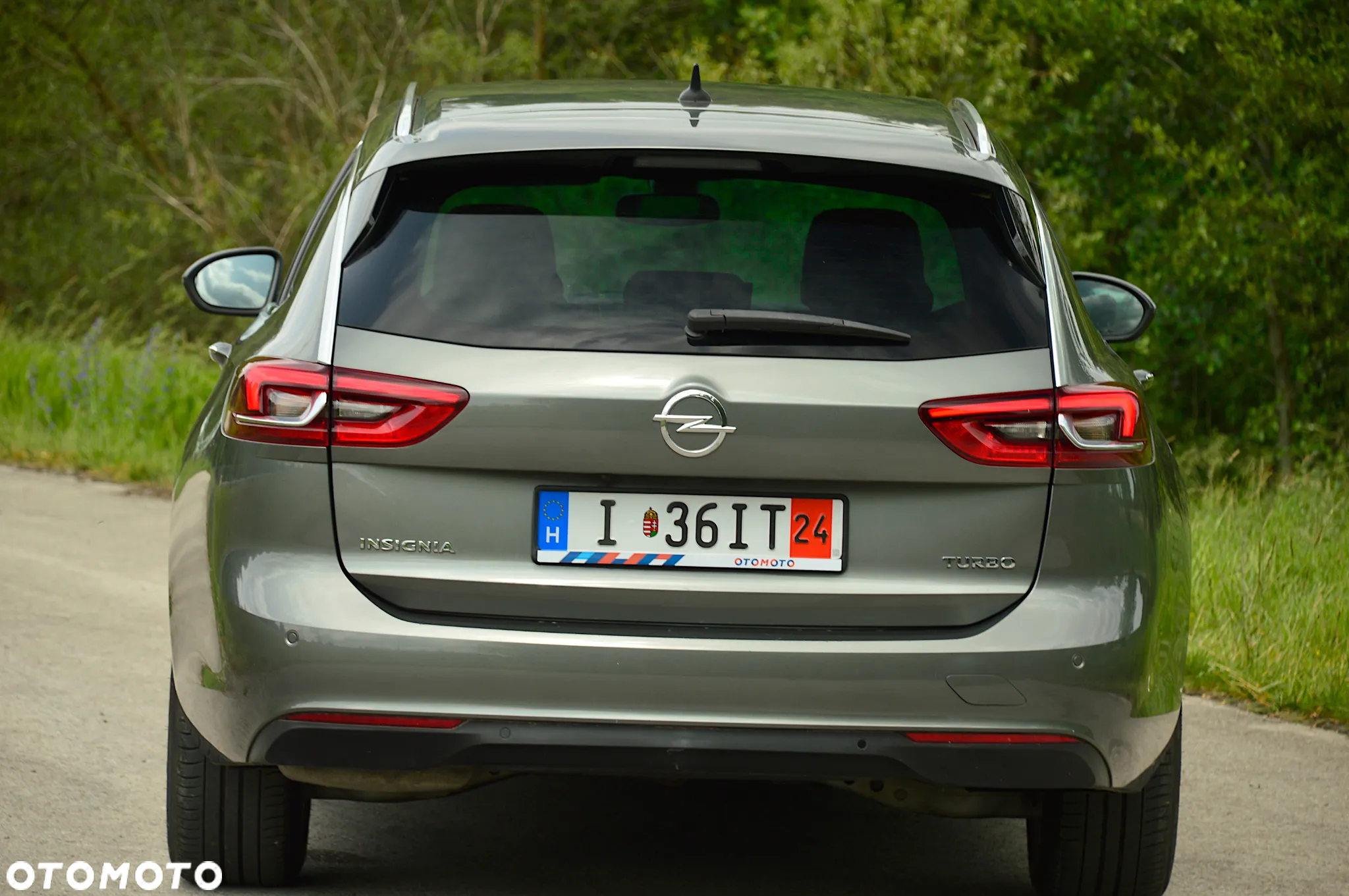 Opel Insignia 1.5 T Exclusive S&S - 35