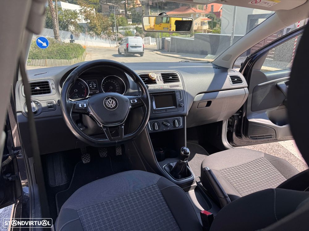 VW Polo 1.0 Trendline - 14