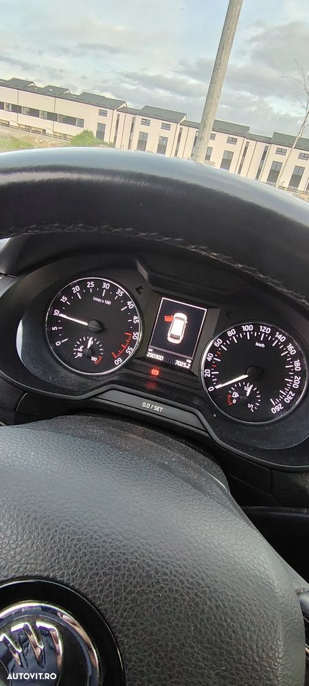 Skoda Octavia 1.6 TDI GREENLINE - 7