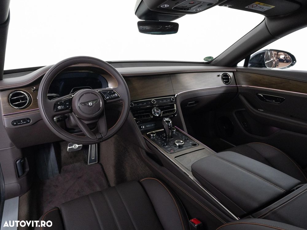 Bentley Flying Spur V8 PHEV - 4