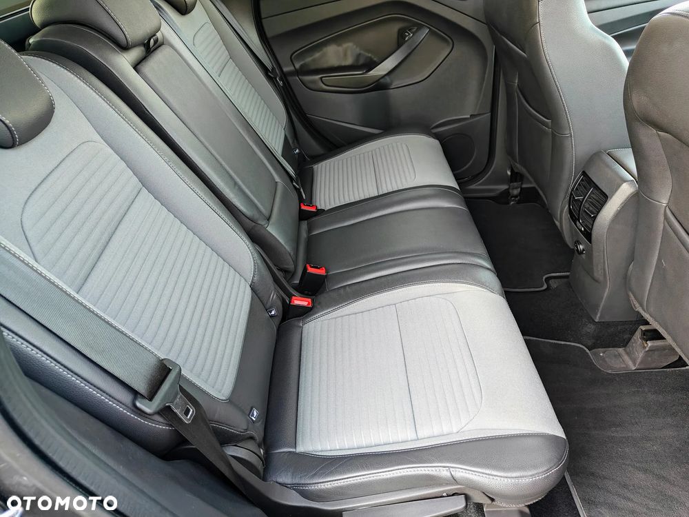 Ford Kuga 2.0 TDCi 4WD Titanium - 9