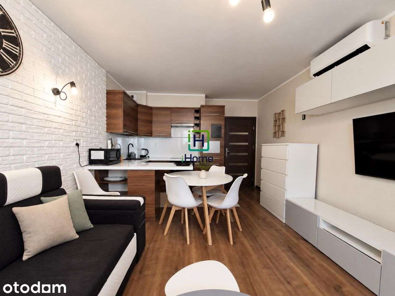 2 pokoje z balkonem i klimatyzacją | 41 m²