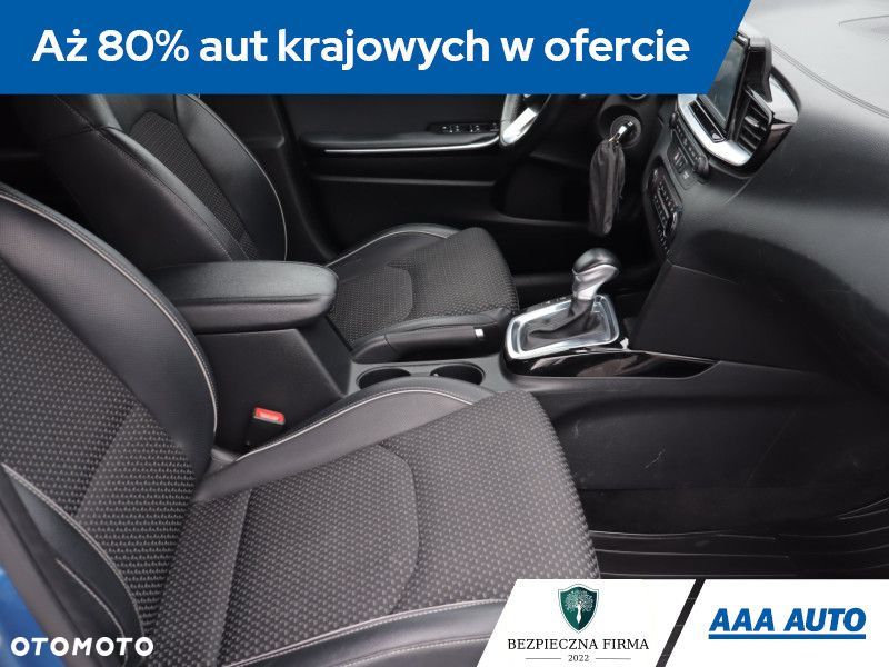Kia Ceed - 11