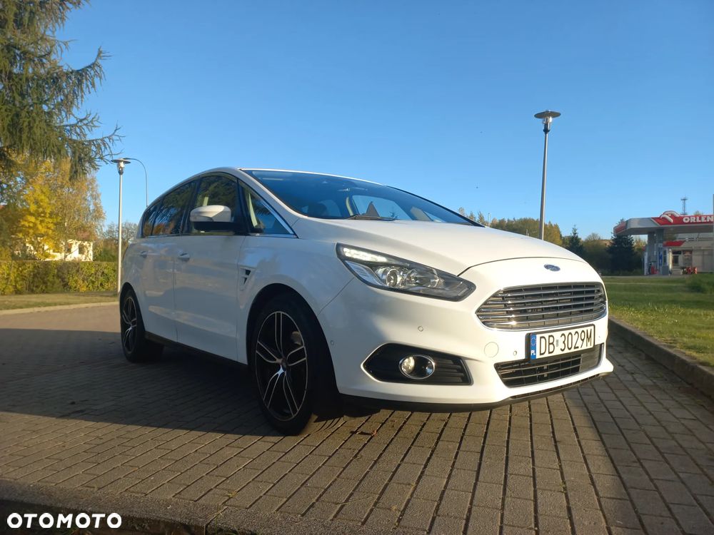 Ford S-Max - 35