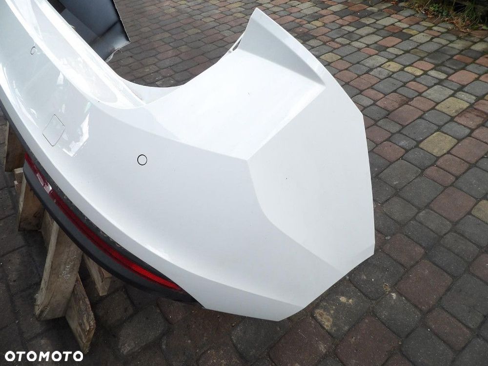 SKODA SUPERB IV 4 KOMBI ZDERZAK TYŁ  LC9A - 3